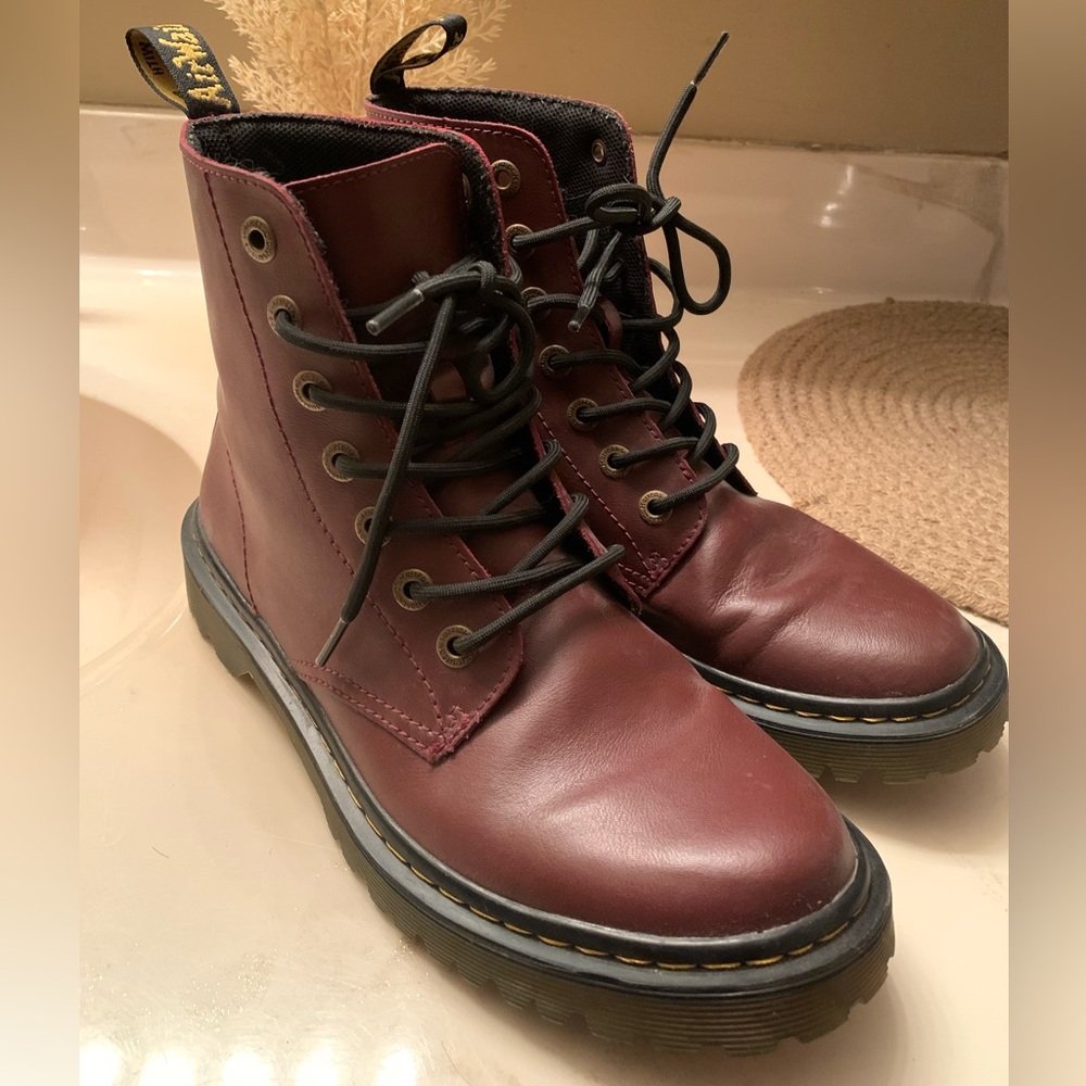 DR. MARTENS Burgundy Lace-Up Smooth Leather Combat Boots Never Worn